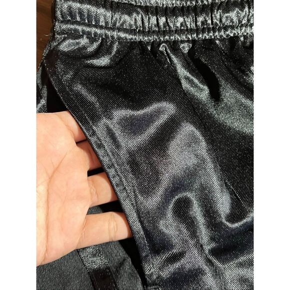 Vintage Y2K AND1 Silky Razzle Dazzle Baggy Basketball Shorts - Picture 6 of 7